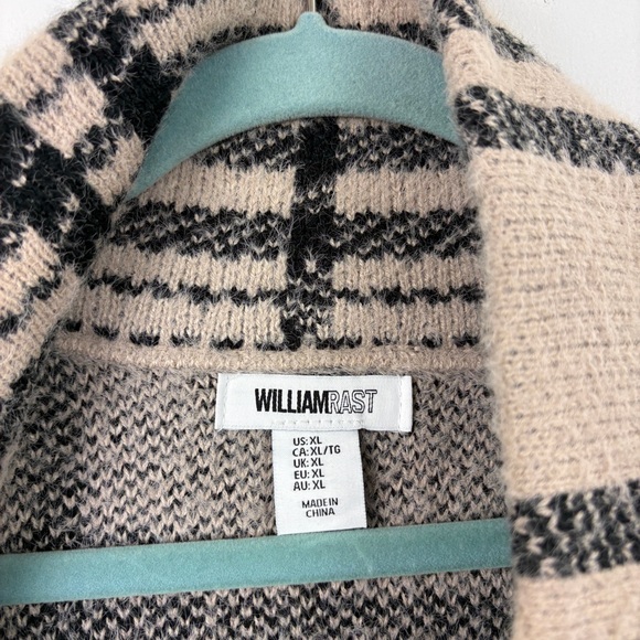 Sold - Picture 4 of 6